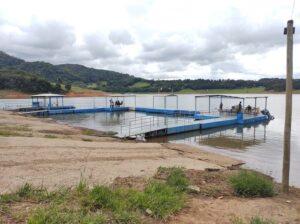 Chácara clube náutico na represa