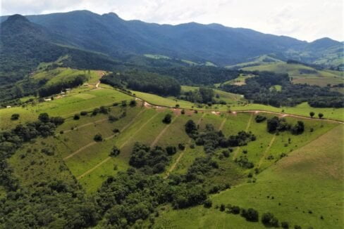 Terreno grandes em Loteamento para formação de chácaras a venda em Joanópolis (8.000m² a 16.000m²) (3)