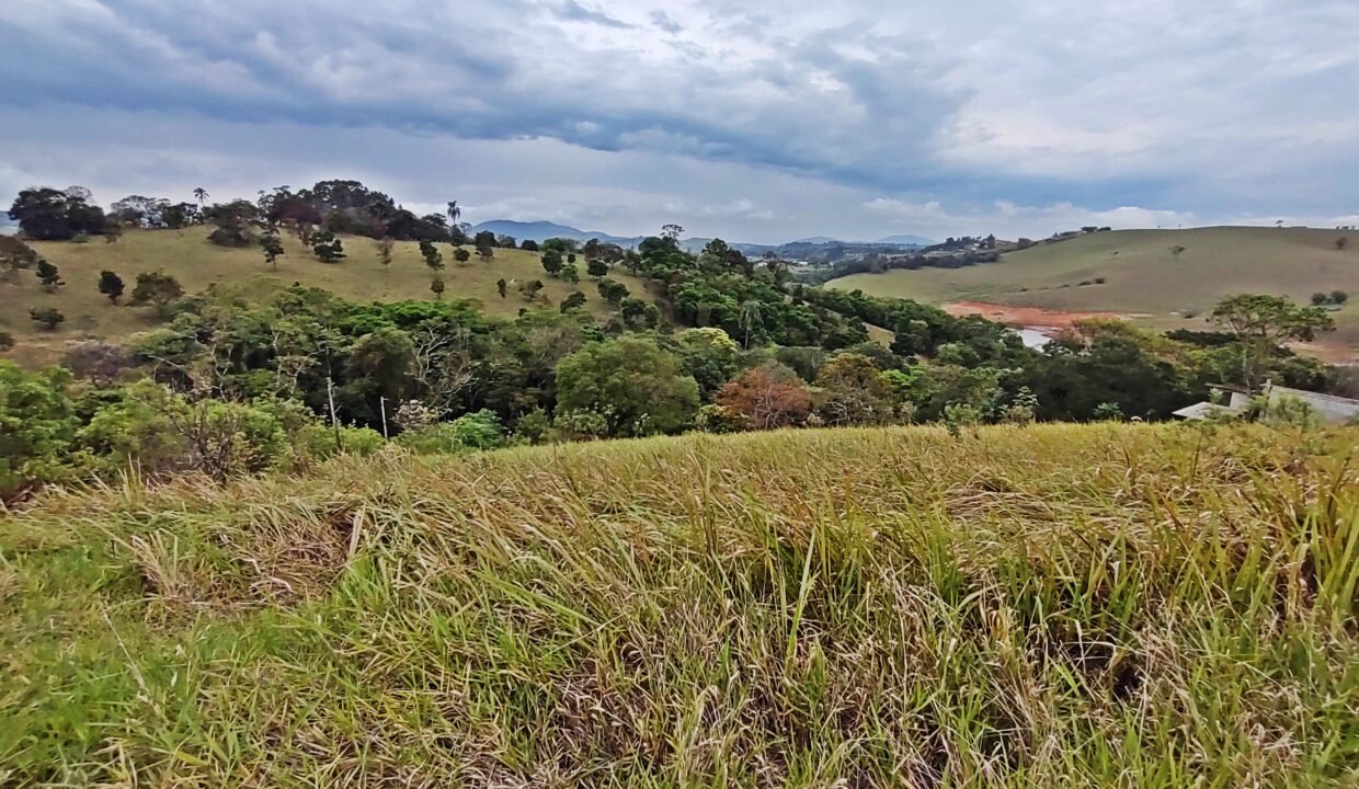 Chácara 4.910m², Próximo A Represa, A Venda Em Joanópolis-sp (2)