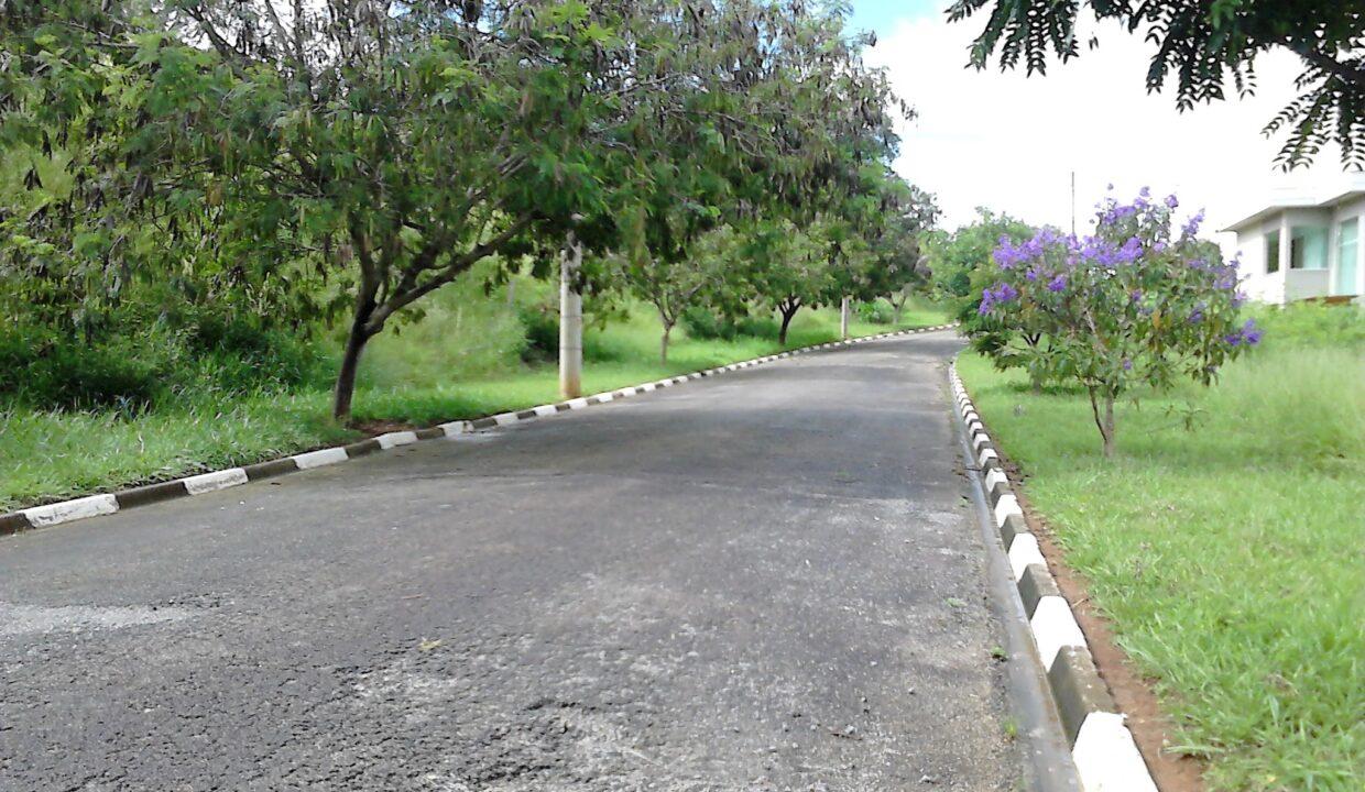 Terreno Represa Condomínio San Lorenzo (2)