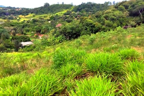 terreno grande 6.000 m² vista para a represa jaguari a venda em joanópolis (11)