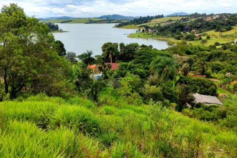 terreno grande 6.000 m² vista para a represa jaguari a venda em joanópolis (17)