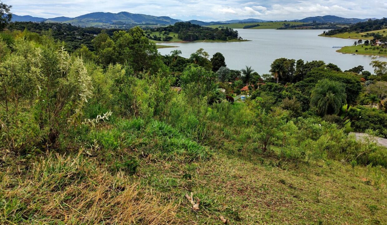 terreno grande 6.000 m² vista para a represa jaguari a venda em joanópolis (8)