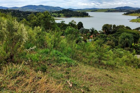 terreno grande 6.000 m² vista para a represa jaguari a venda em joanópolis (8)