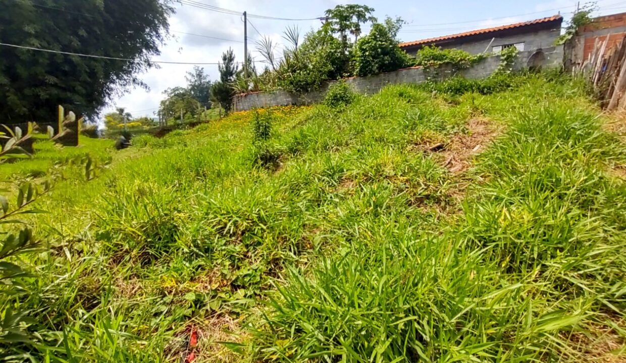 Terreno barato a venda joanópolis estrada cachoeira dos pretos (11)