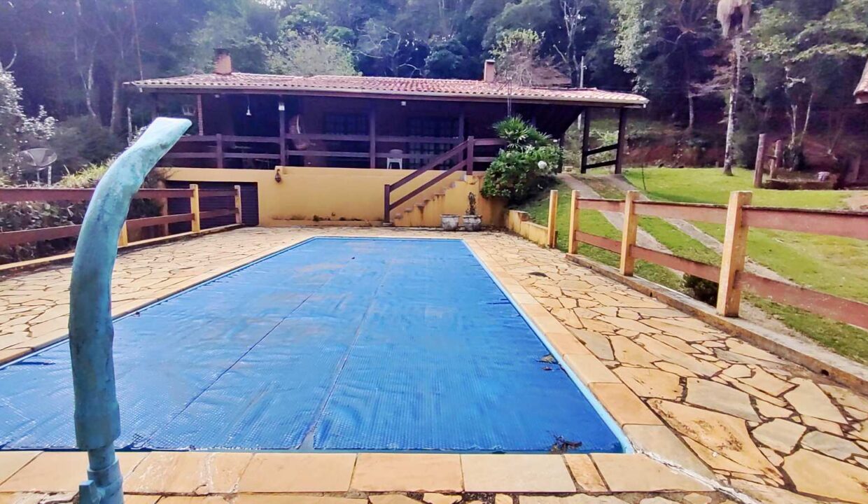 chácara-casa-pé na água a venda represa Jaguari interior SP Joanópolis (15)