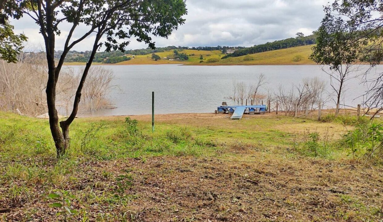 chácara-casa-pé na água a venda represa Jaguari interior SP Joanópolis (29)