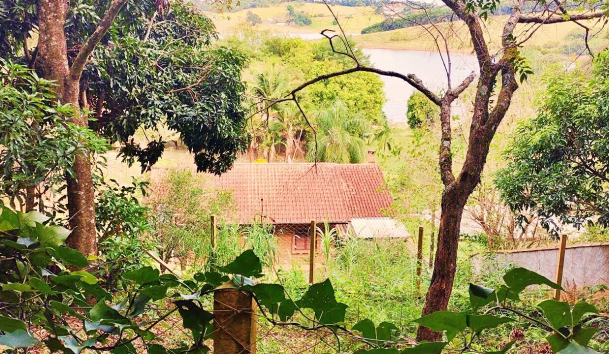 chácara-casa-pé na água a venda represa Jaguari interior SP Joanópolis (3)