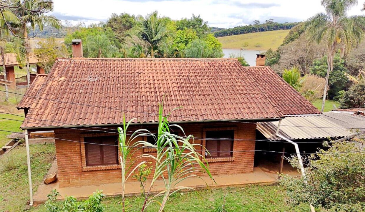 chácara-casa-pé na água a venda represa Jaguari interior SP Joanópolis (30)